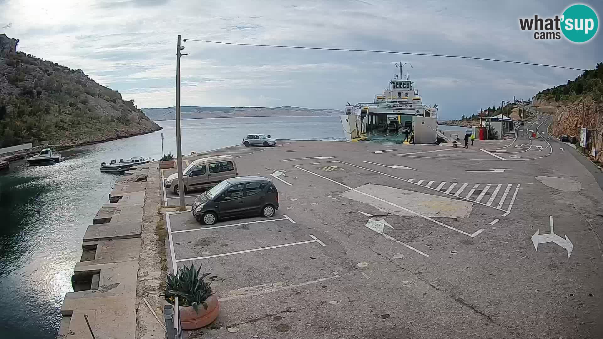 Webcam Prizna ferry port to Pag island