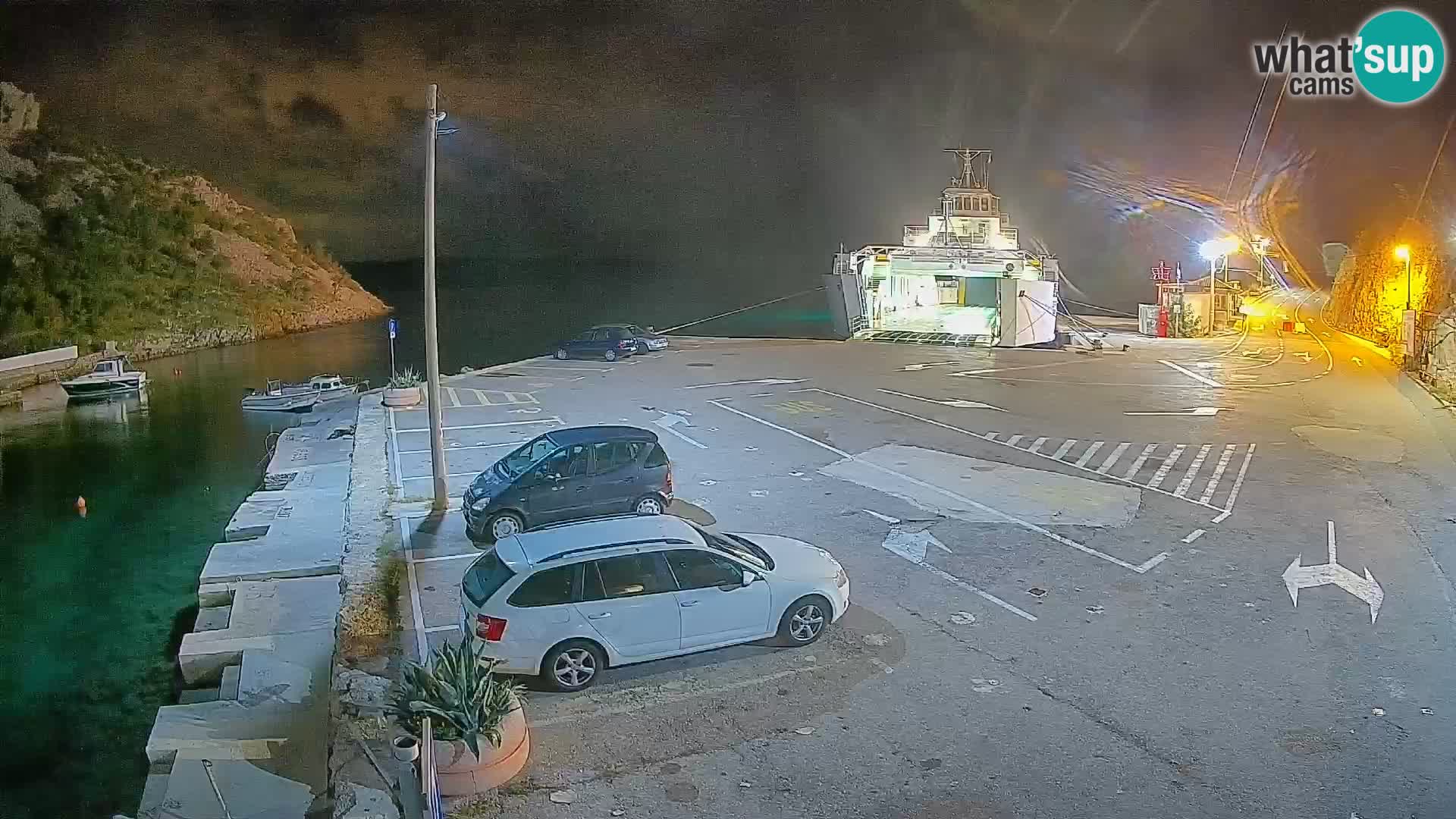 Webcam Prizna ferry port to Pag island
