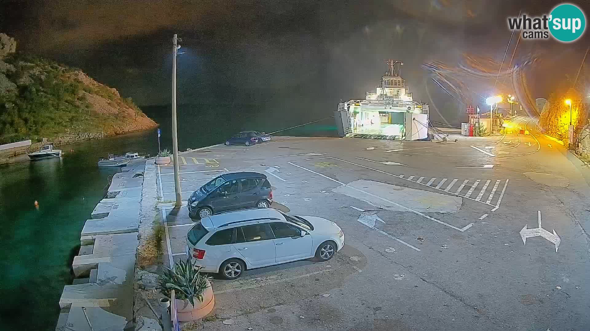 Webcam Prizna ferry port to Pag island