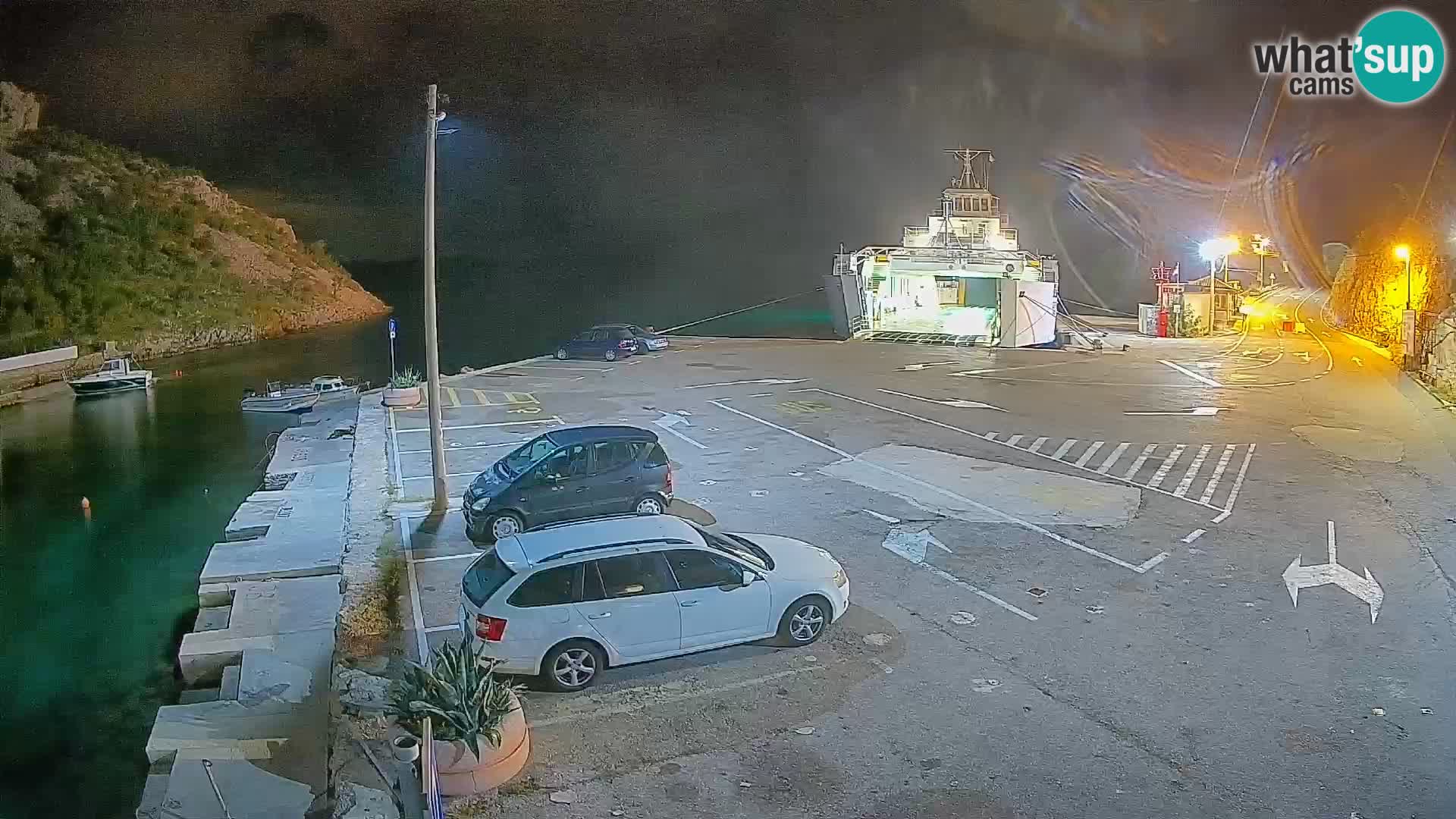 Webcam Prizna ferry port to Pag island