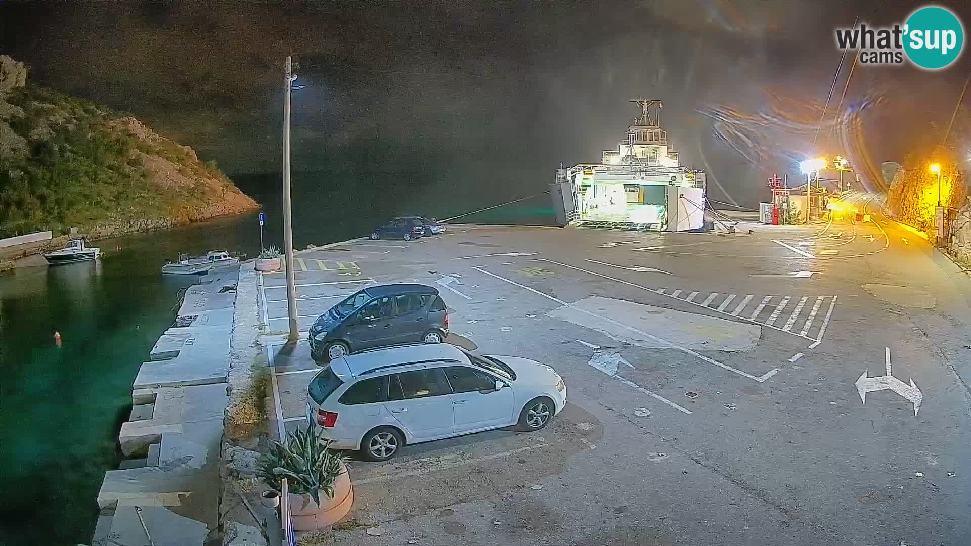 Webcam Prizna ferry port to Pag island