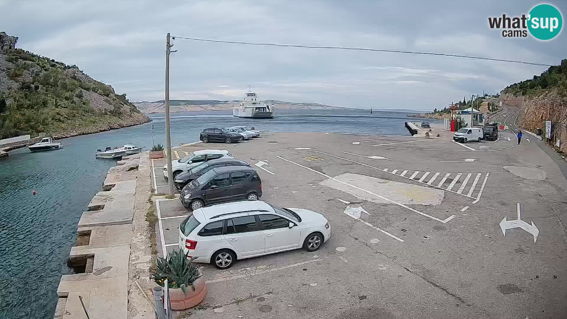 Webcam Fährhafen Prizna – zur Insel Pag