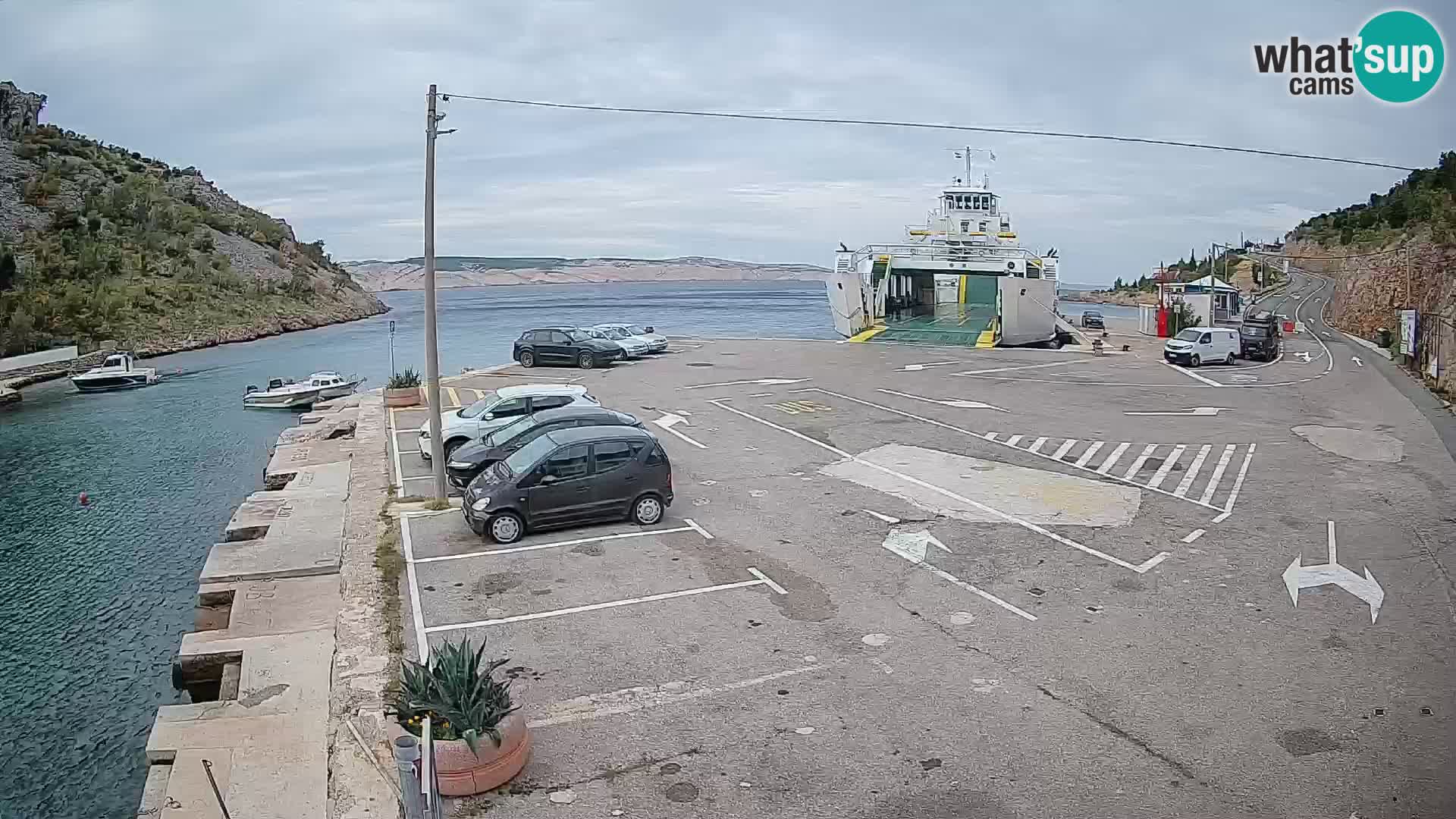 Webcam Prizna ferry port to Pag island