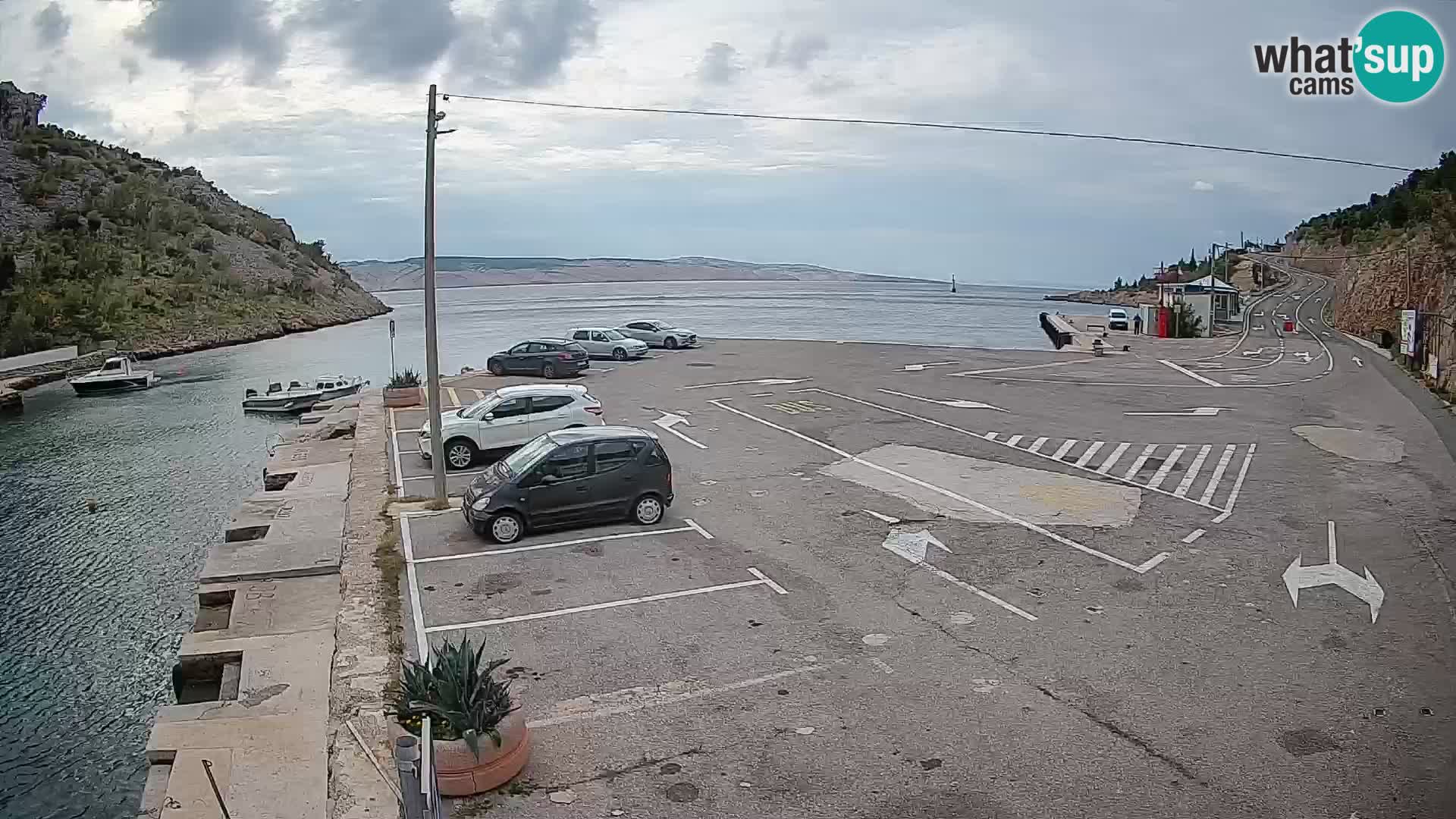 Webcam Prizna ferry port to Pag island