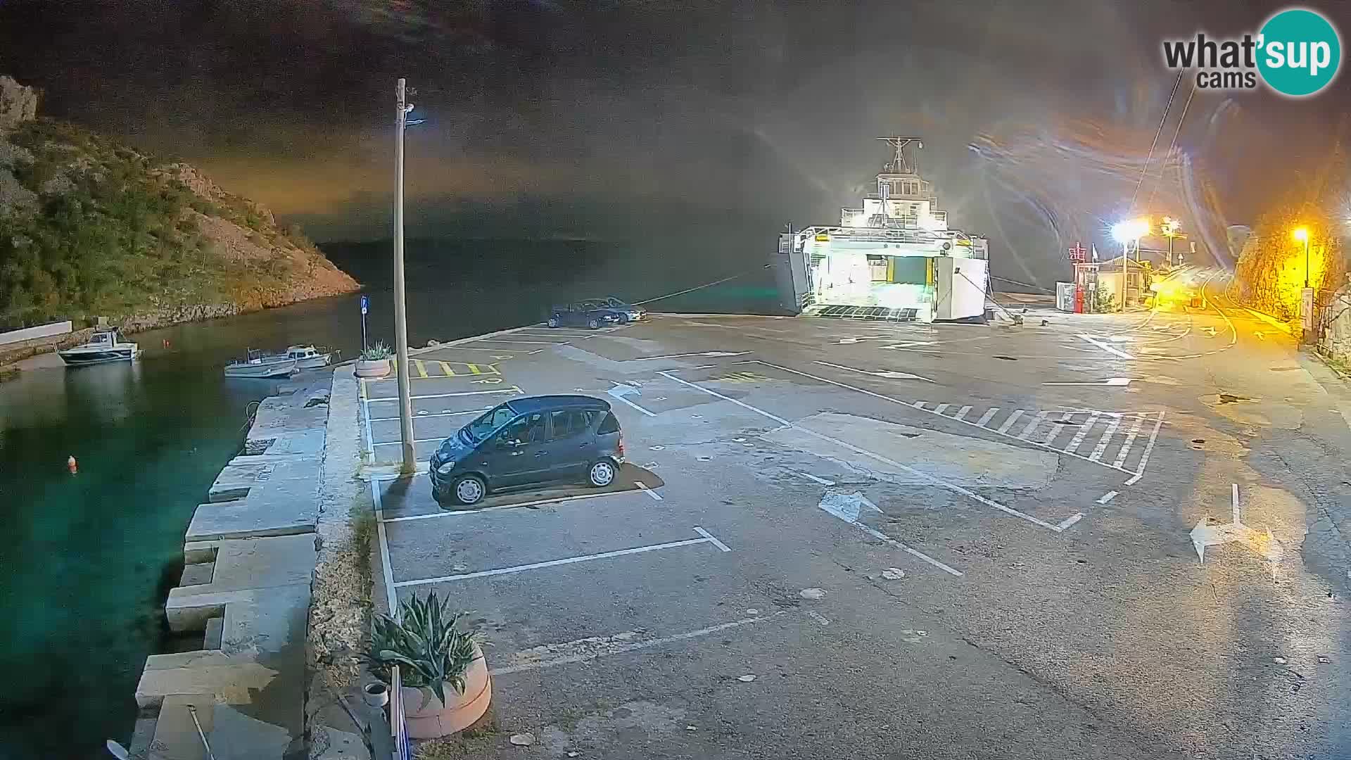 Webcam port de ferry de Prizna – vers l’île de Pag