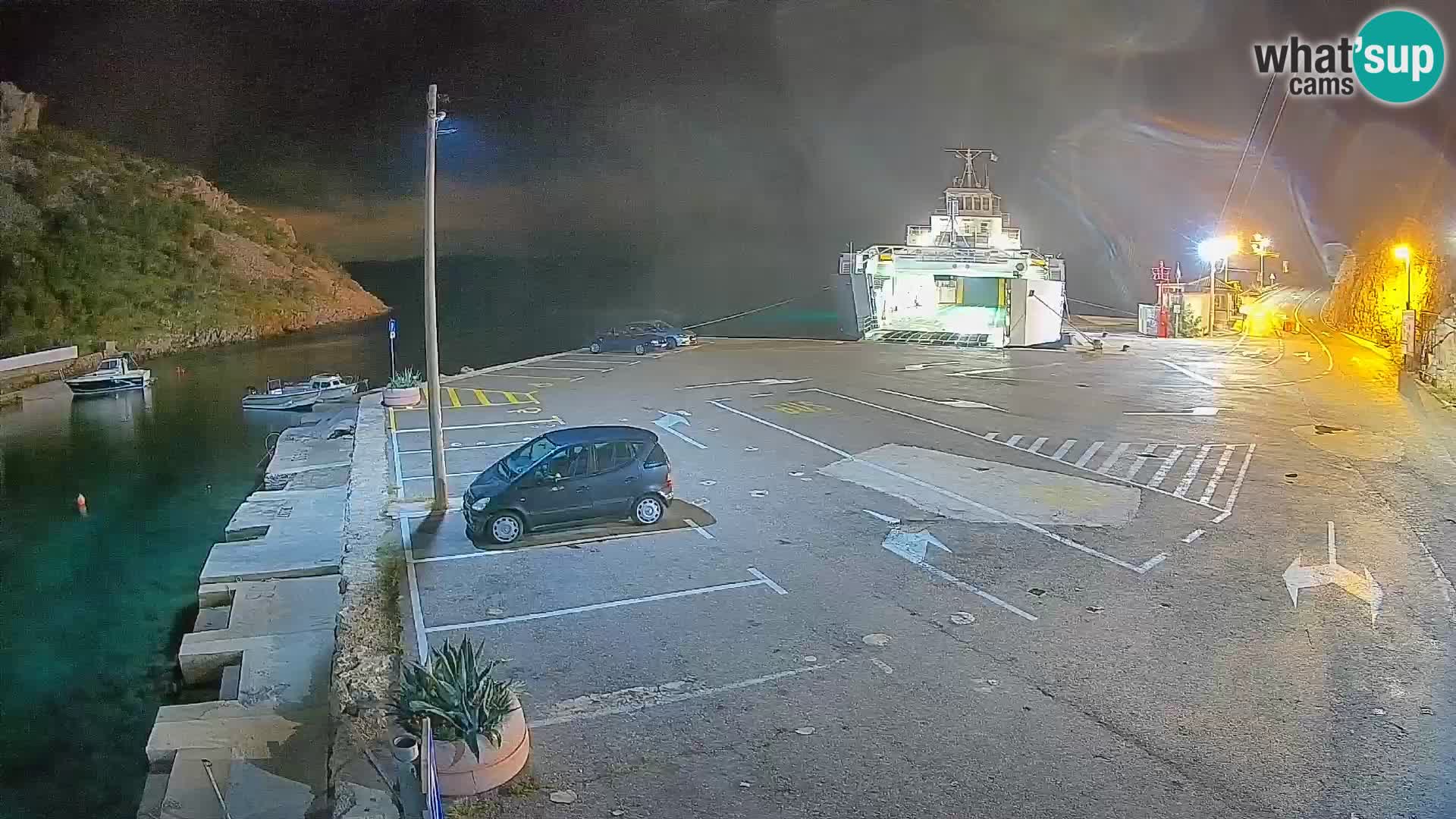 Webcam Prizna ferry port to Pag island