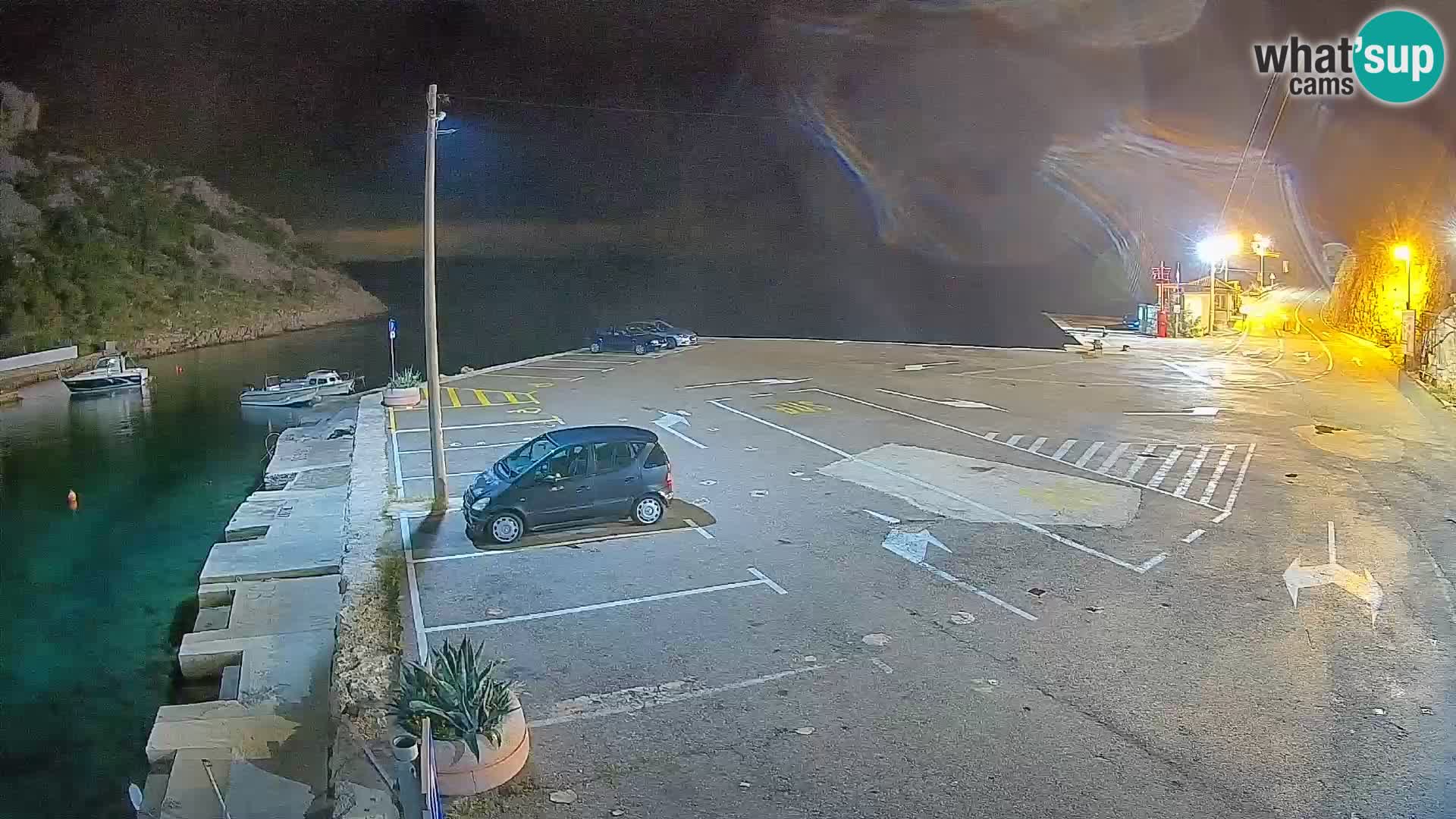 Webcam Prizna ferry port to Pag island