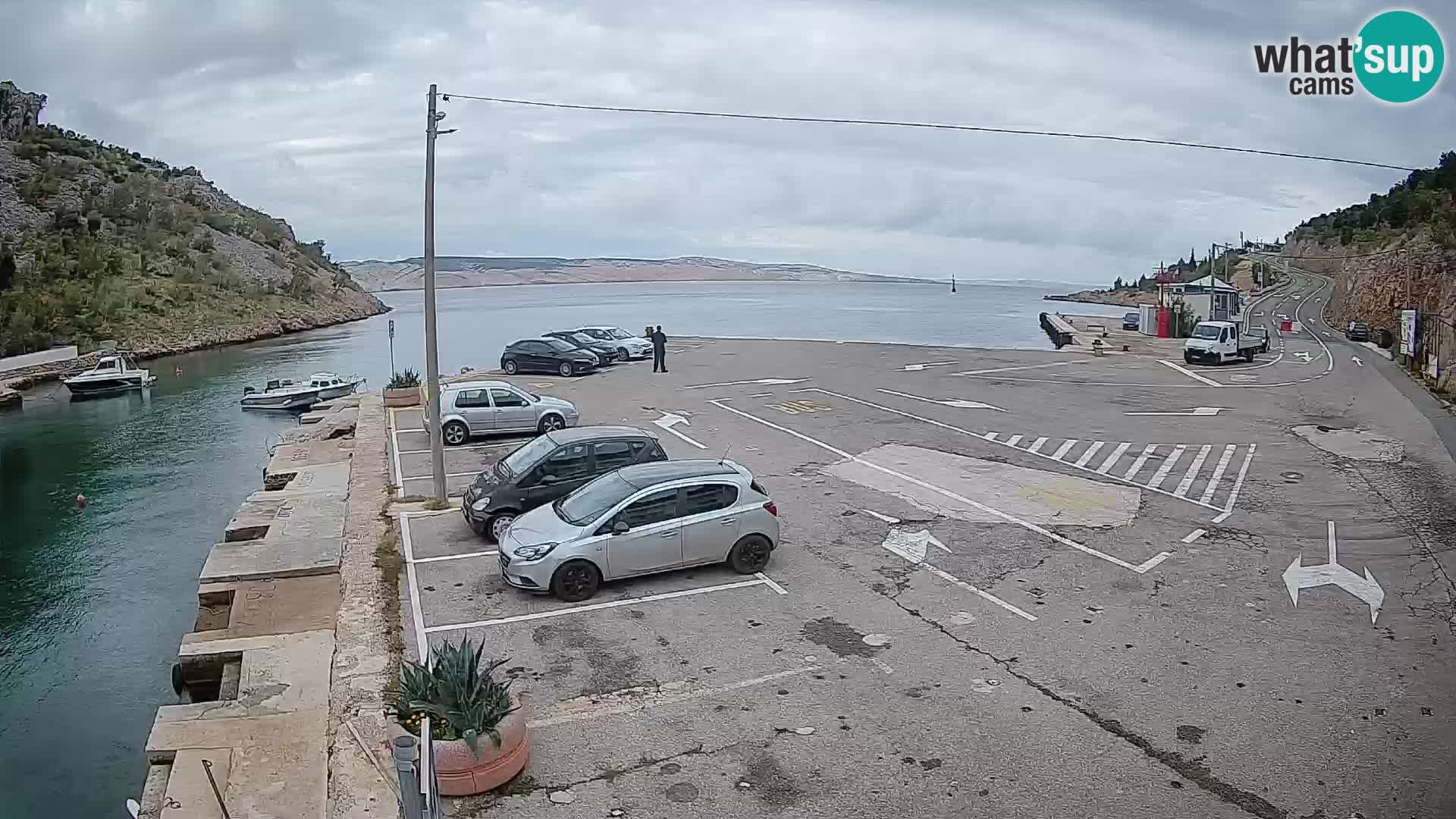 Webcam Prizna ferry port to Pag island