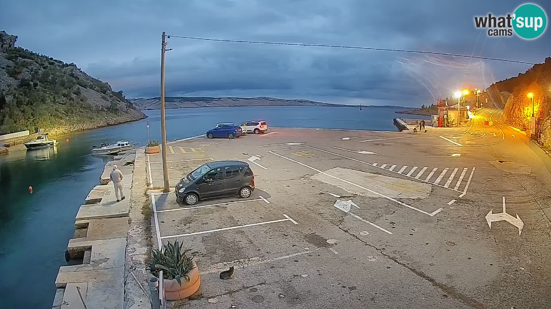 Webcam port de ferry de Prizna – vers l’île de Pag