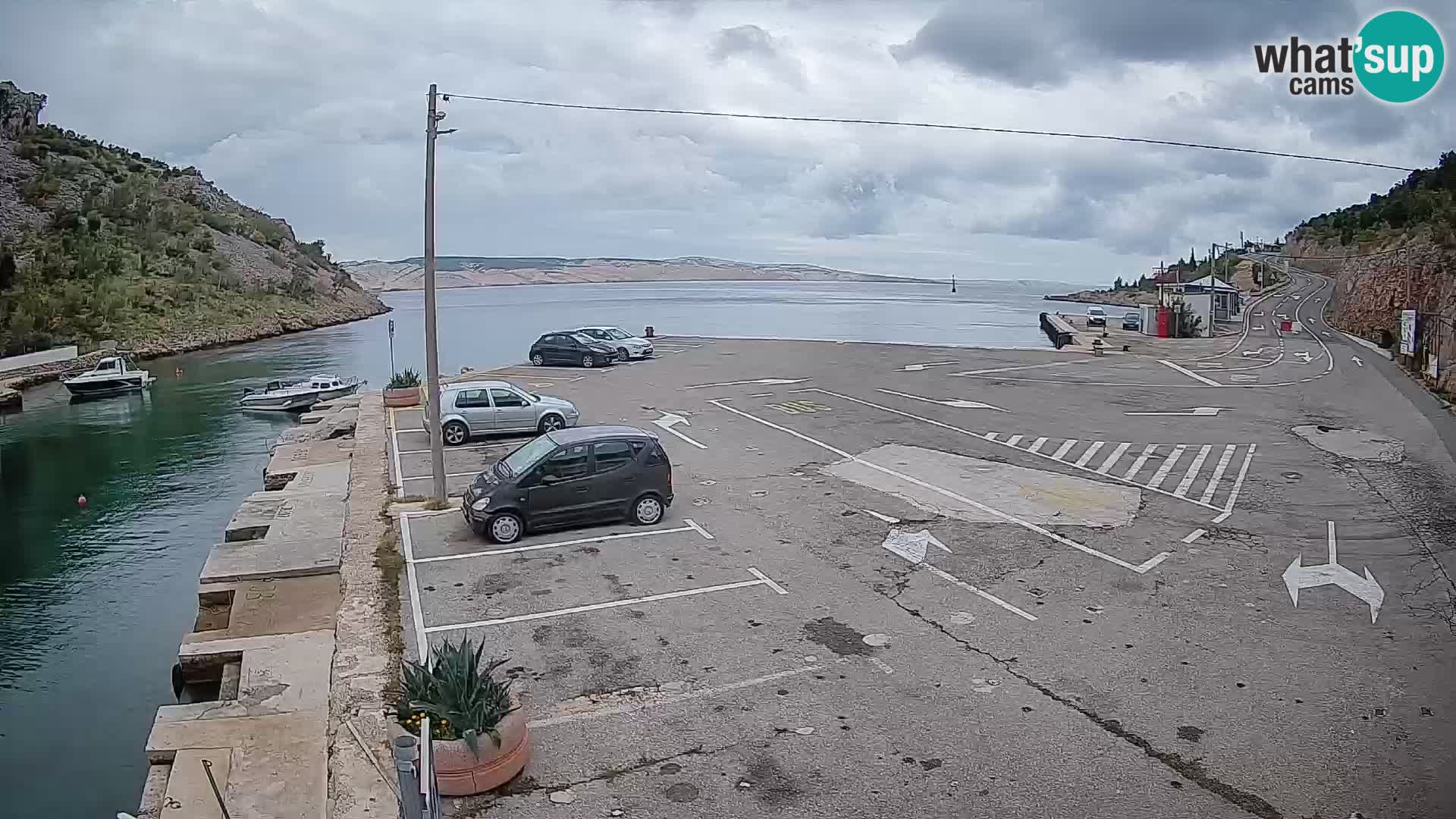 Webcam Prizna ferry port to Pag island