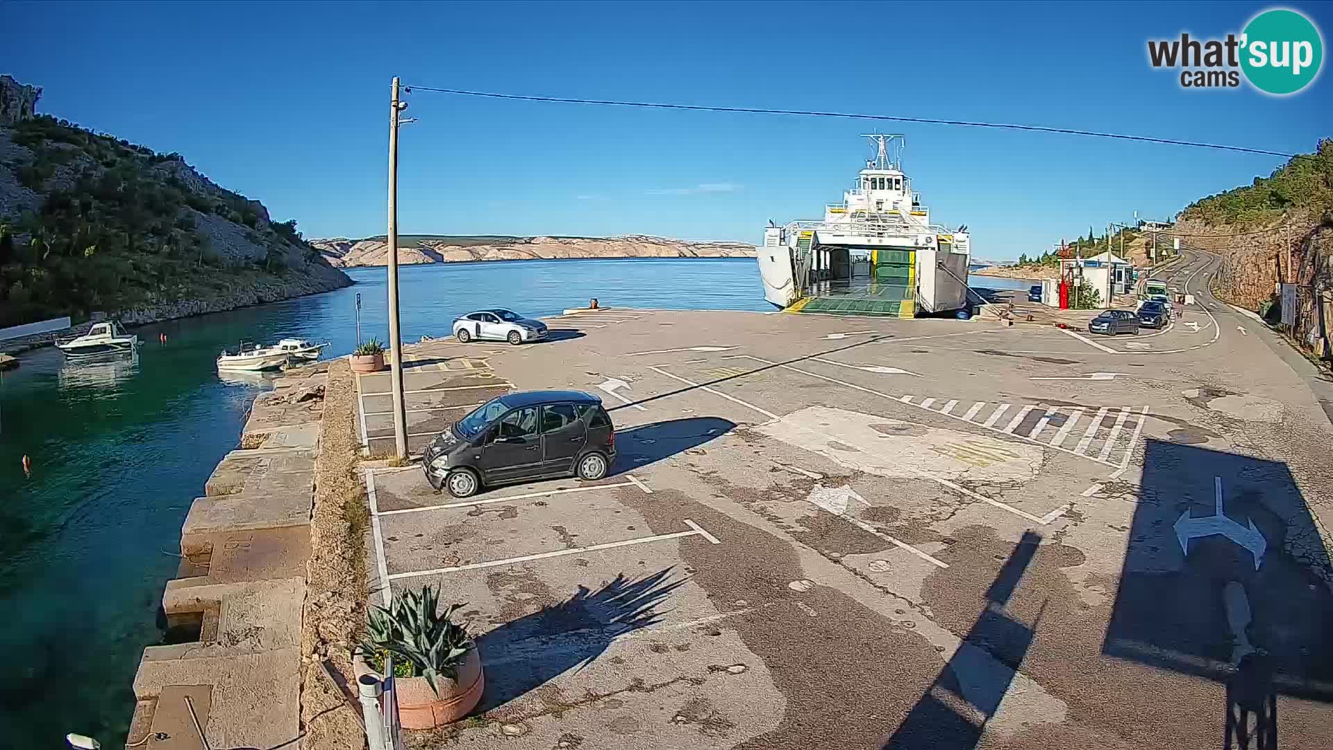 Webcam Fährhafen Prizna – zur Insel Pag