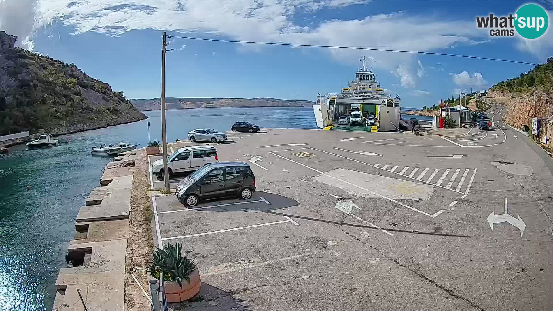 Webcam Prizna ferry port to Pag island