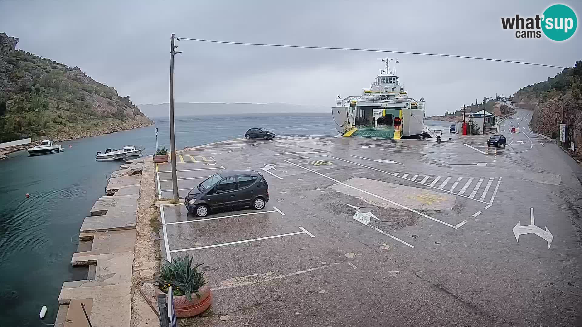 Webcam port de ferry de Prizna – vers l’île de Pag