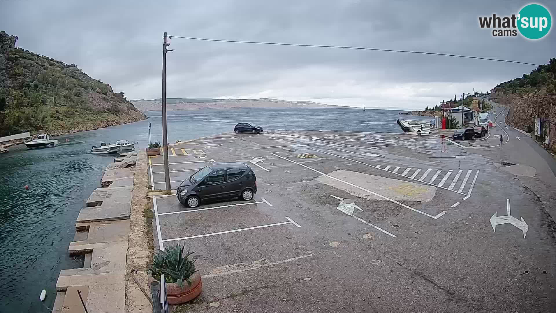 Webcam port de ferry de Prizna – vers l’île de Pag