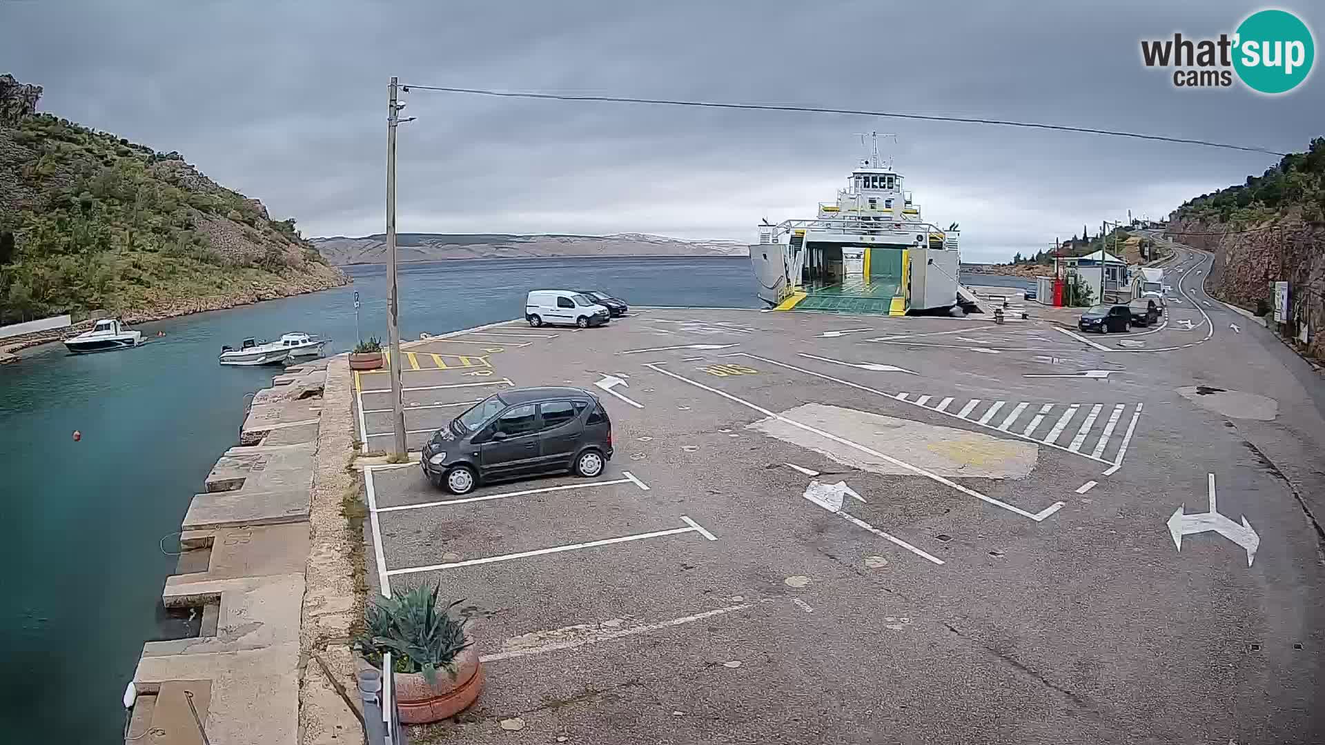 Webcam Fährhafen Prizna – zur Insel Pag