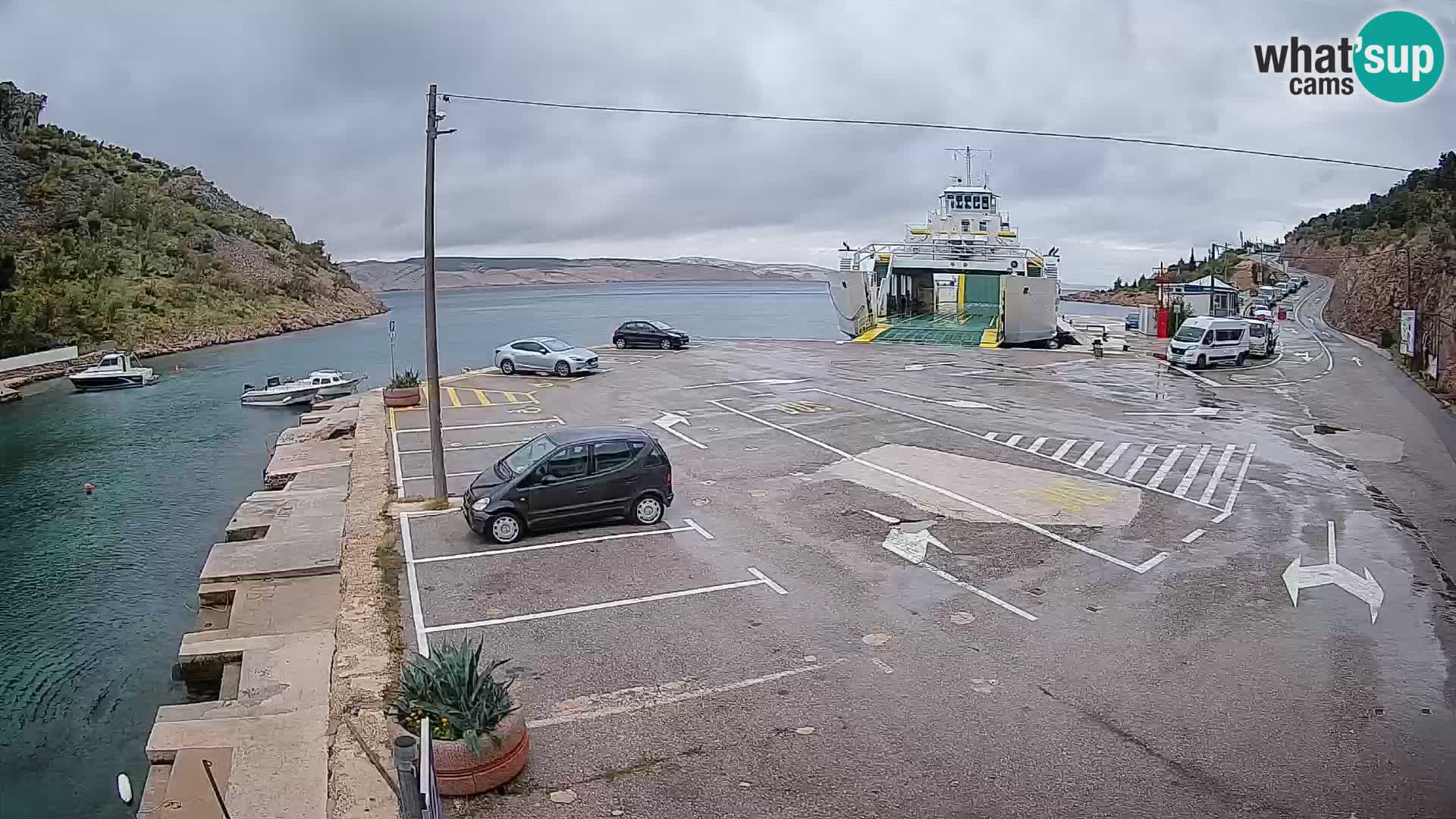 Webcam Prizna ferry port to Pag island