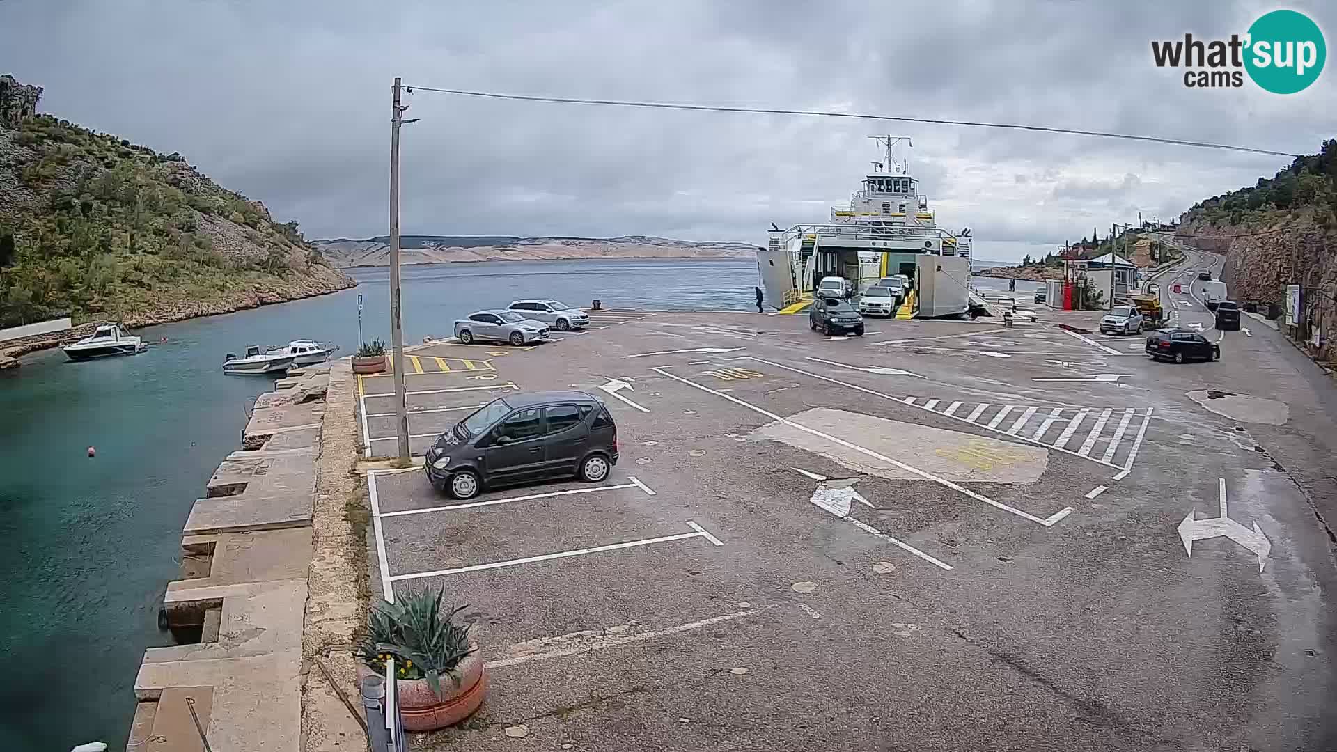 Webcam Fährhafen Prizna – zur Insel Pag