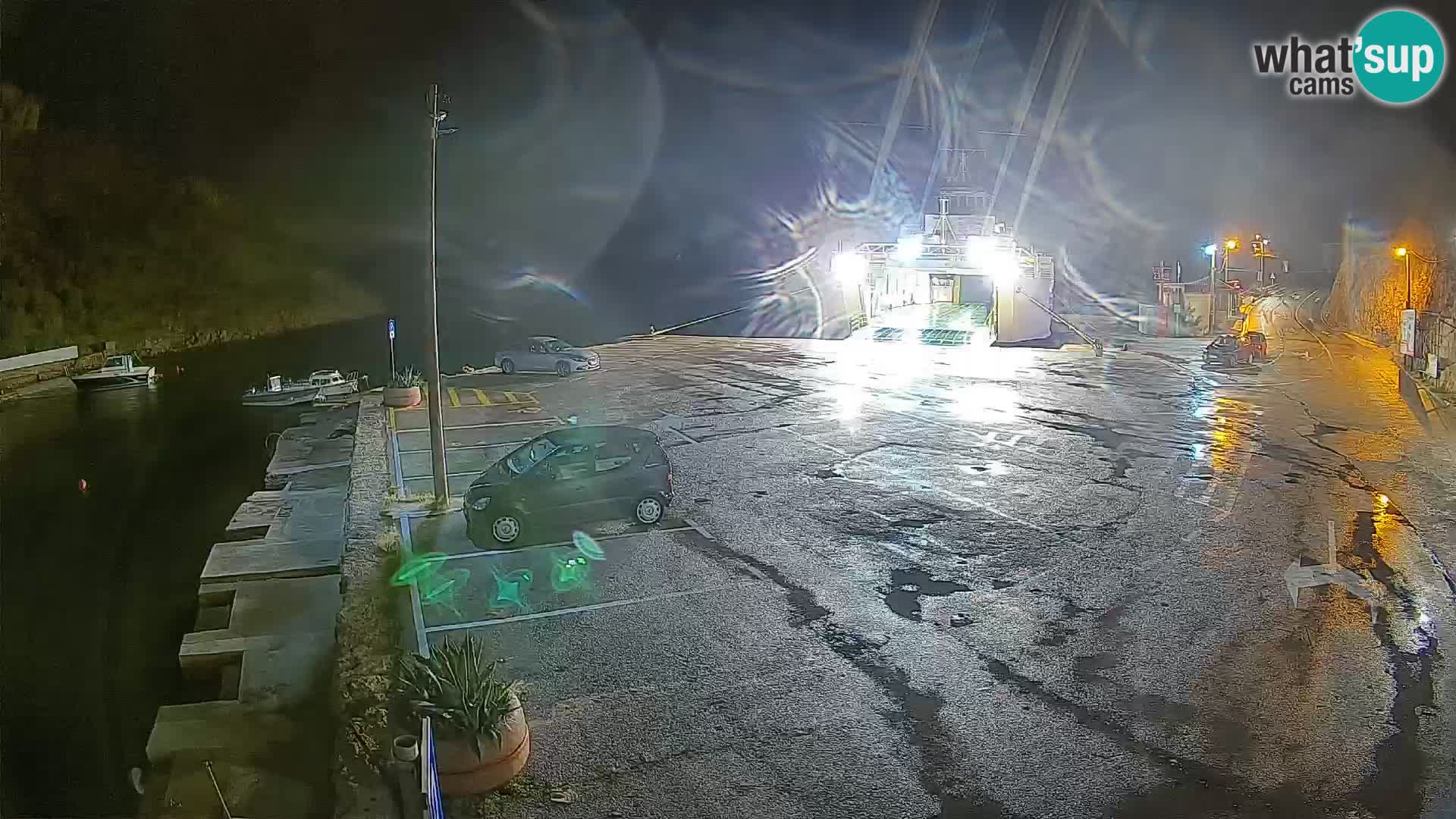 Webcam port de ferry de Prizna – vers l’île de Pag