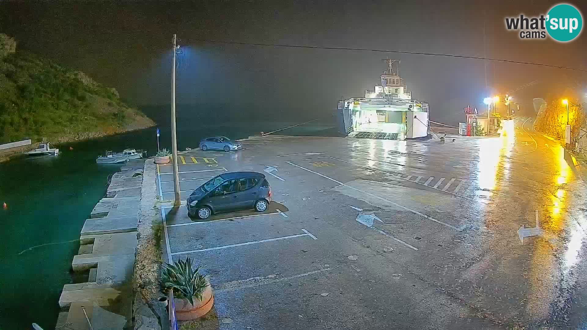 Webcam Prizna ferry port to Pag island