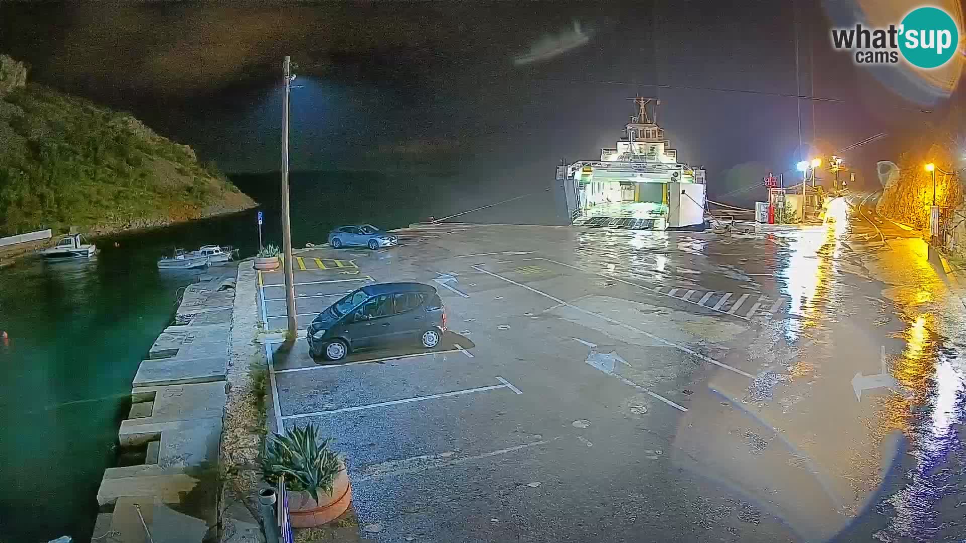 Webcam Prizna ferry port to Pag island