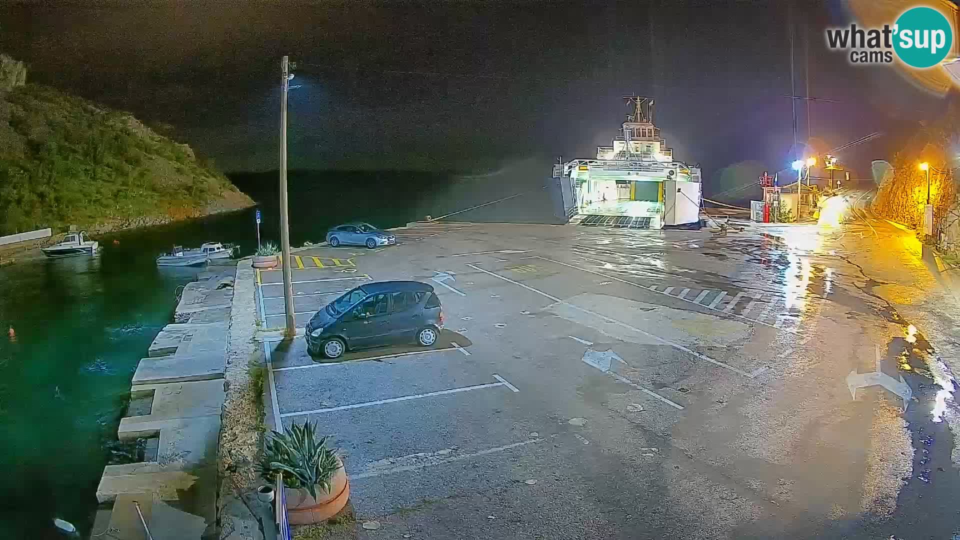 Webcam Prizna ferry port to Pag island