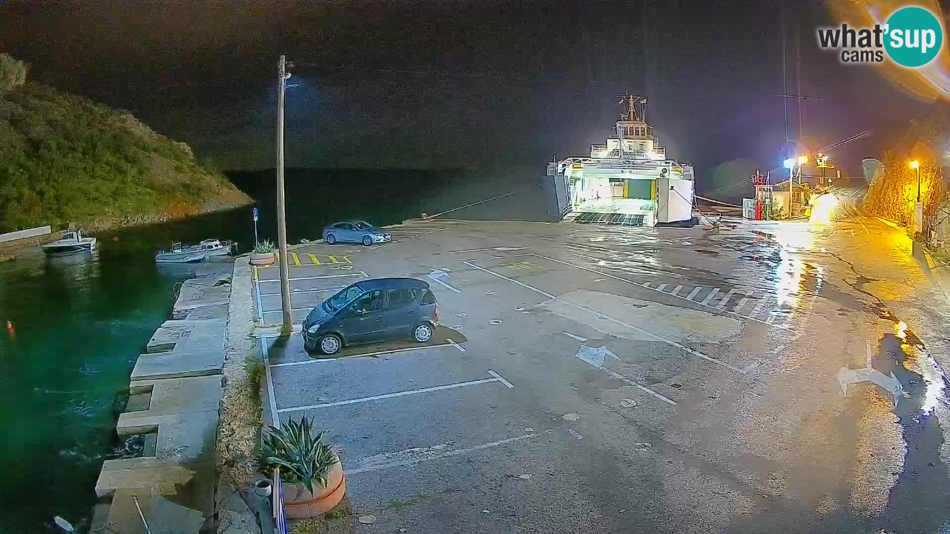 Webcam Prizna ferry port to Pag island