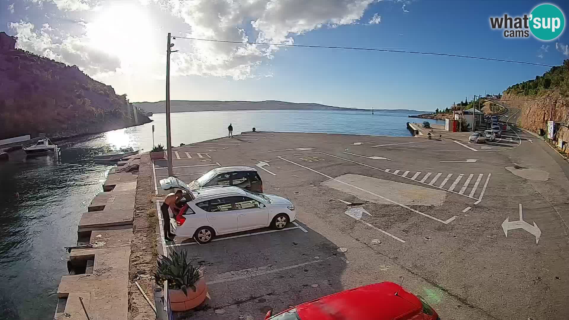 Webcam Prizna ferry port to Pag island