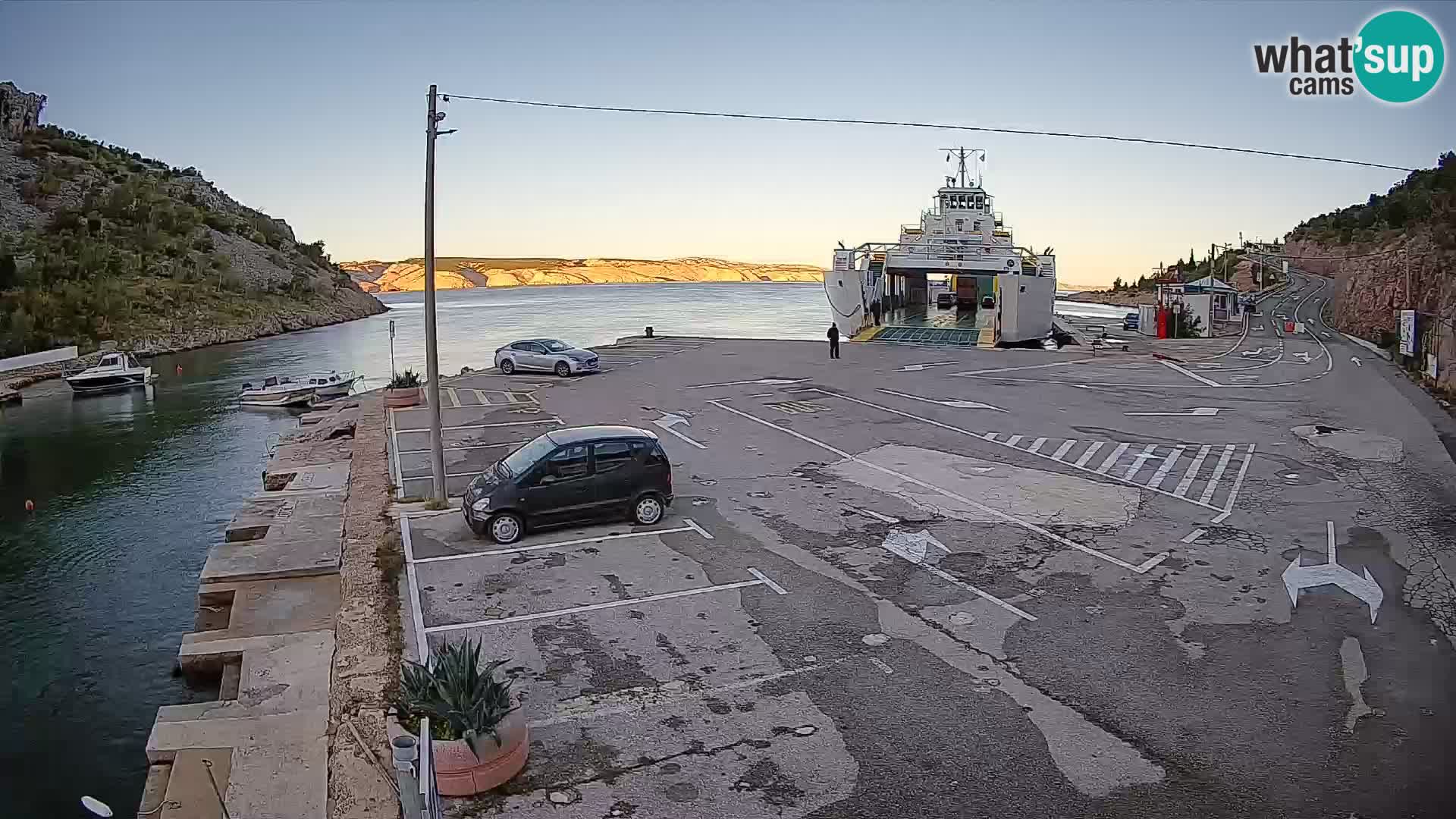 Webcam porto traghetti di Prizna – per l’isola di Pag