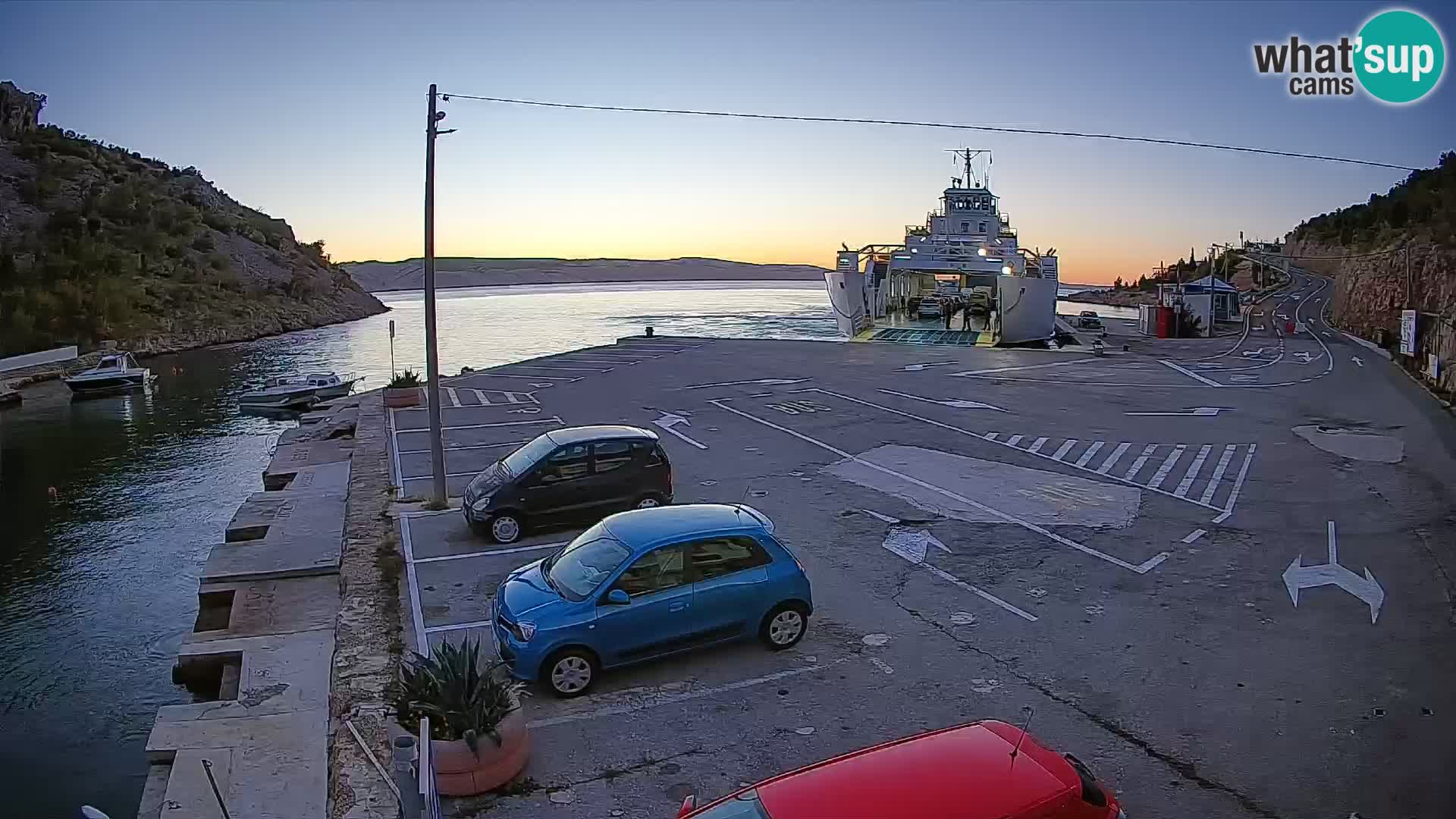 Webcam Fährhafen Prizna – zur Insel Pag