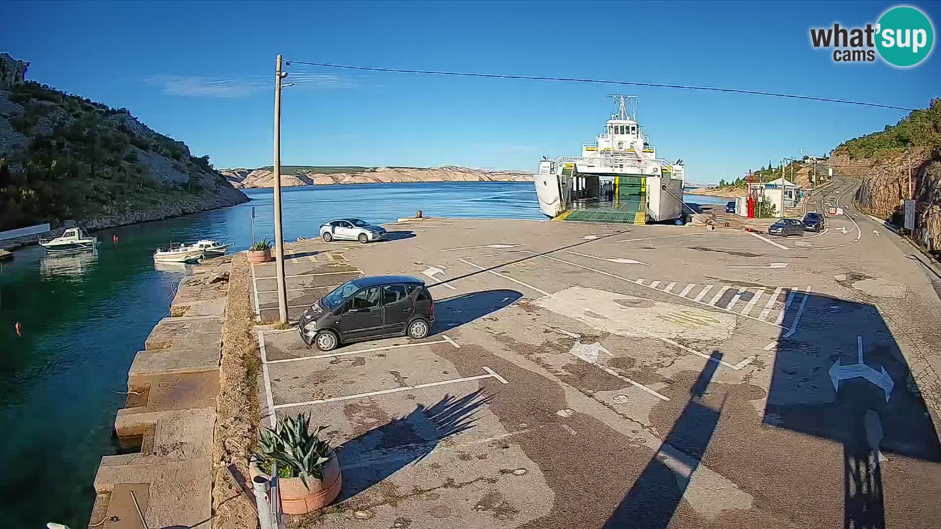 Webcam Fährhafen Prizna – zur Insel Pag
