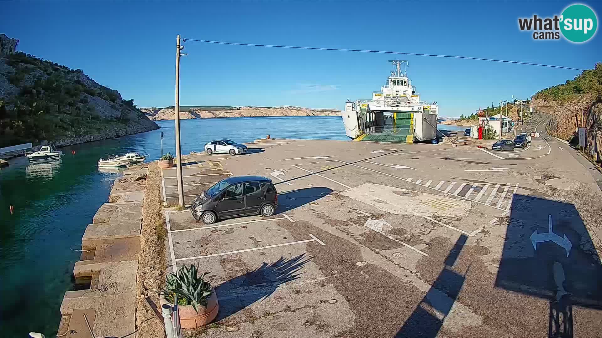 Webcam port de ferry de Prizna – vers l’île de Pag
