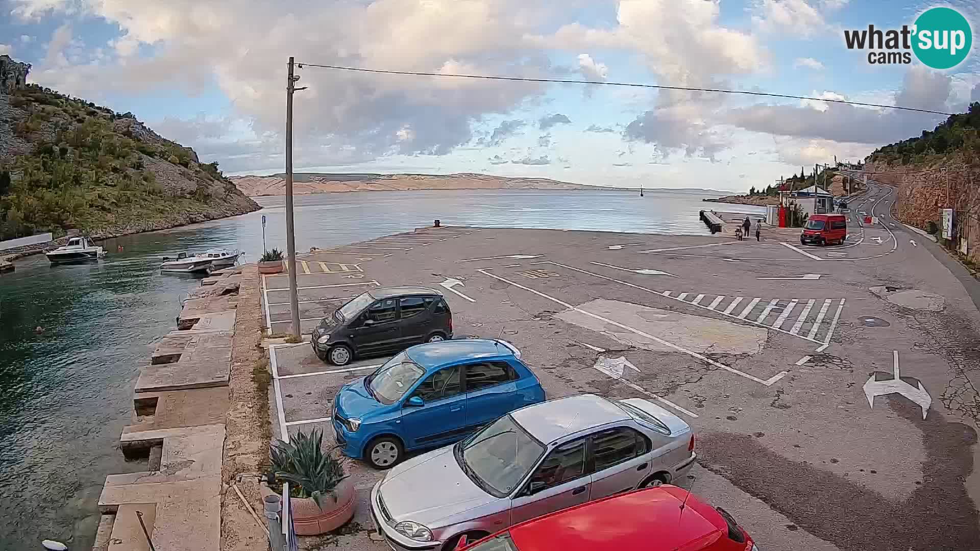 Webcam Prizna ferry port to Pag island