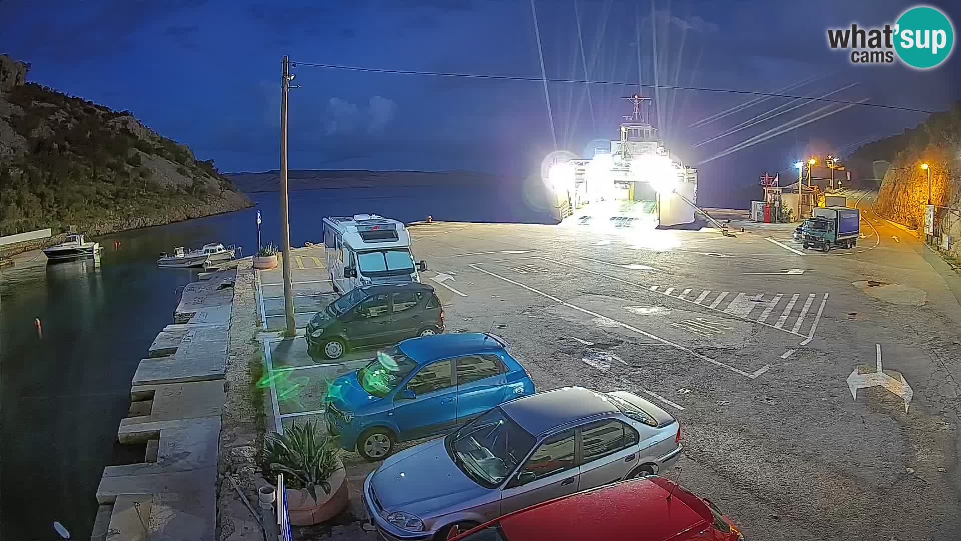 Webcam port de ferry de Prizna – vers l’île de Pag