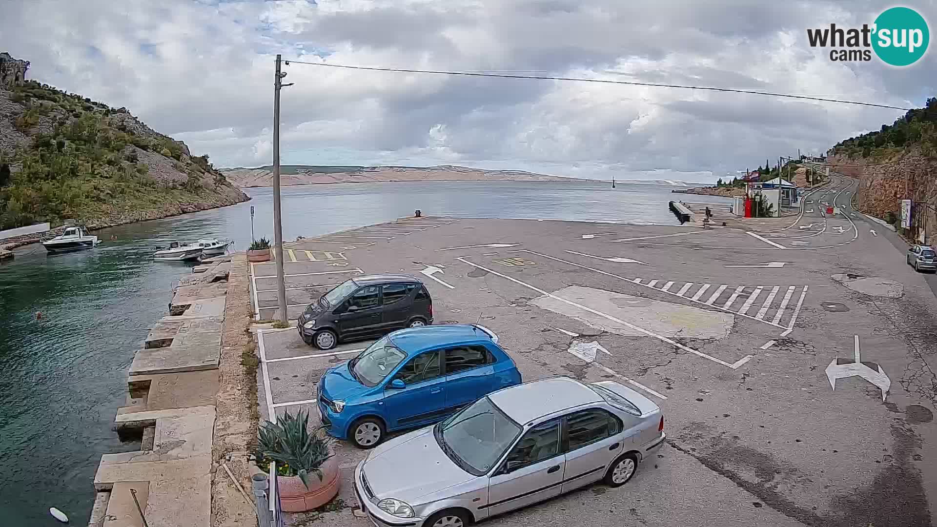 Webcam Prizna ferry port to Pag island