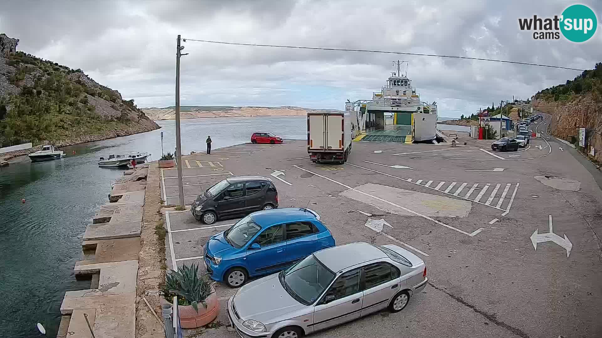 Webcam Prizna ferry port to Pag island