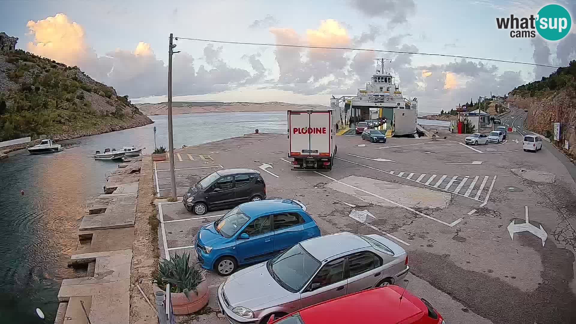 Webcam port de ferry de Prizna – vers l’île de Pag