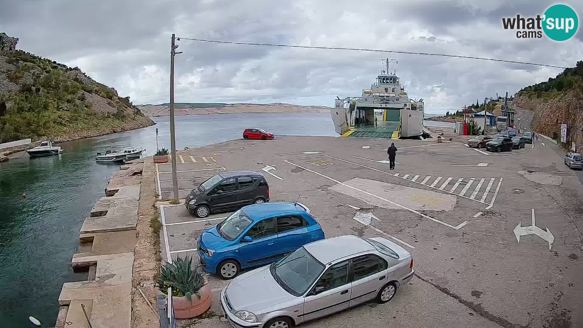 Webcam Prizna ferry port to Pag island