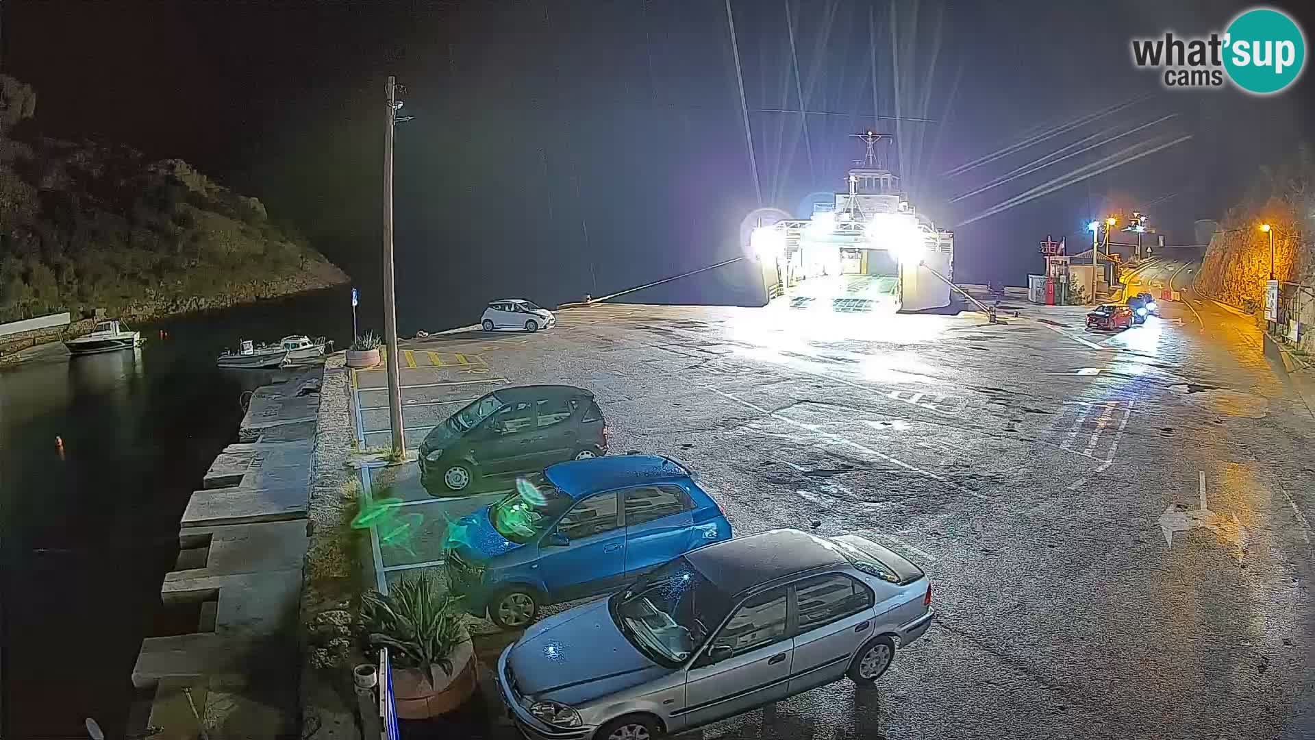 Webcam port de ferry de Prizna – vers l’île de Pag
