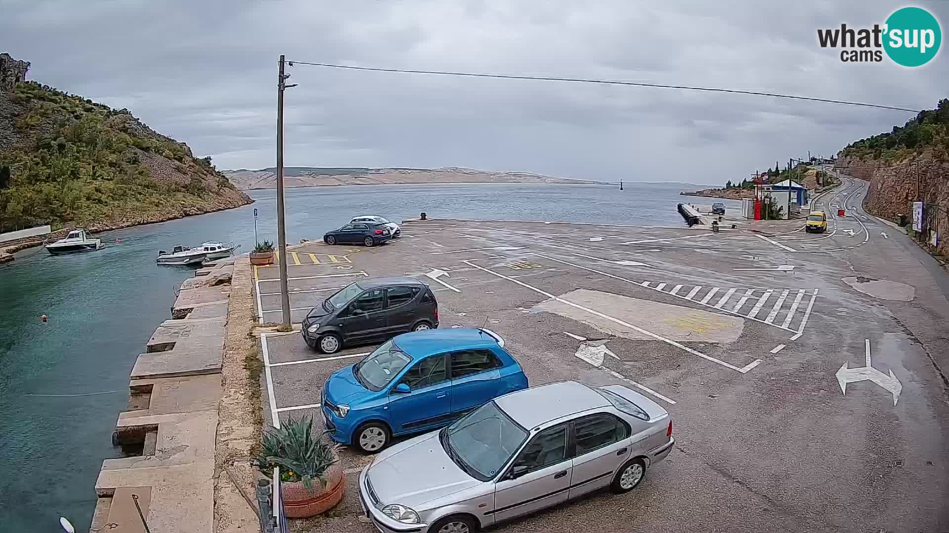 Webcam Prizna ferry port to Pag island