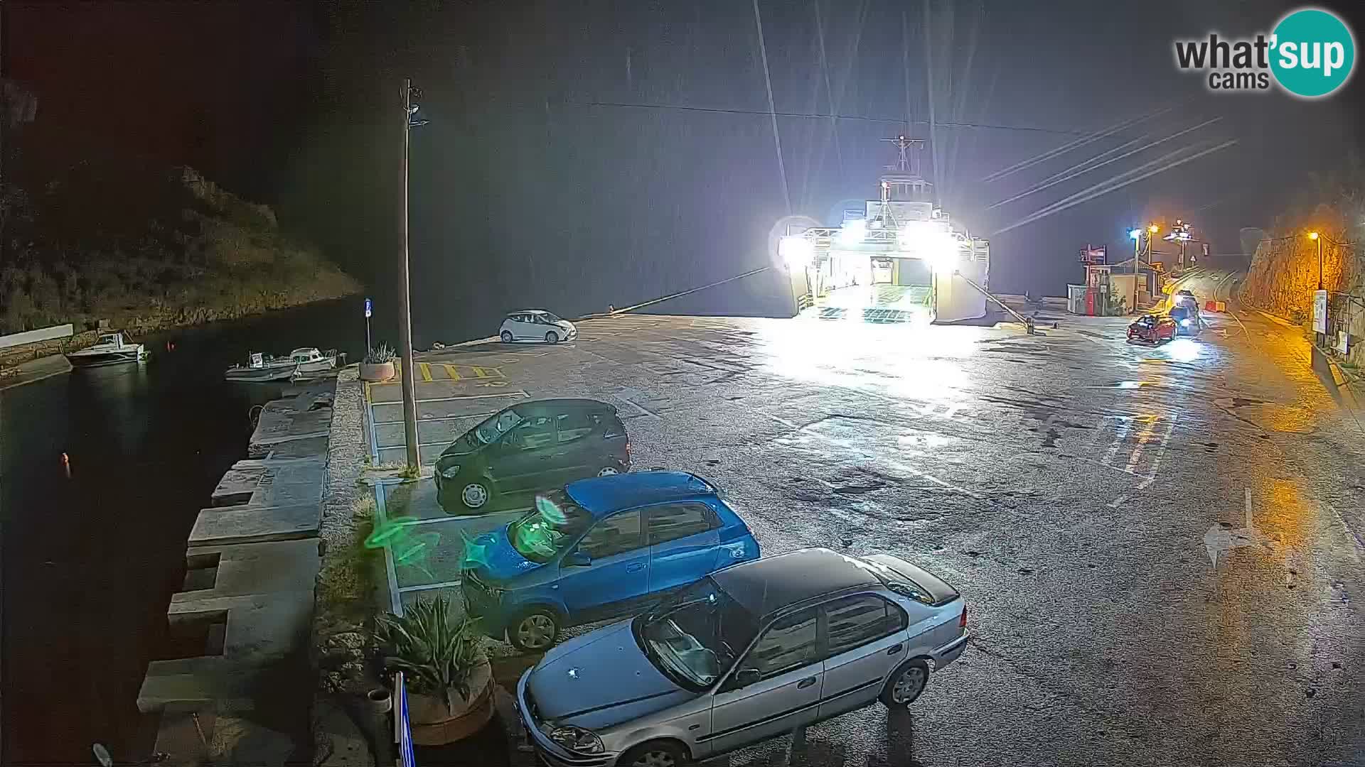 Webcam port de ferry de Prizna – vers l’île de Pag