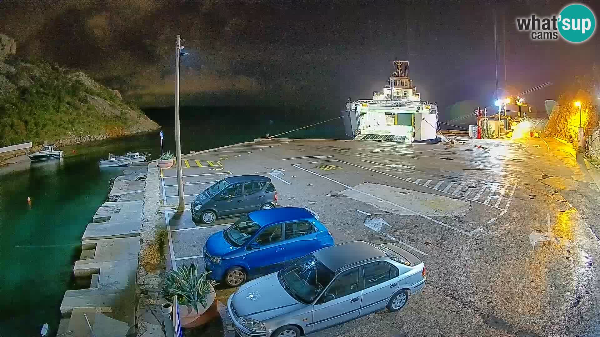 Webcam Prizna ferry port to Pag island