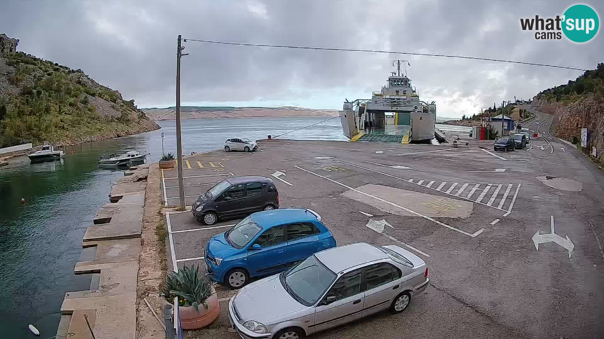 Webcam Prizna ferry port to Pag island