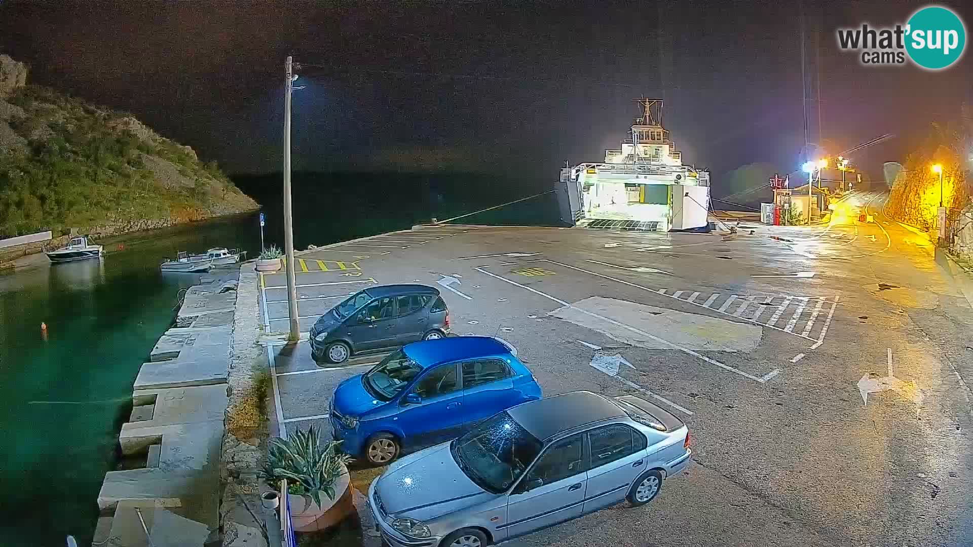 Webcam Prizna ferry port to Pag island