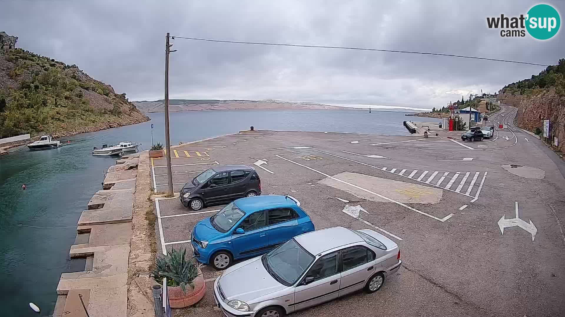 Webcam Prizna ferry port to Pag island