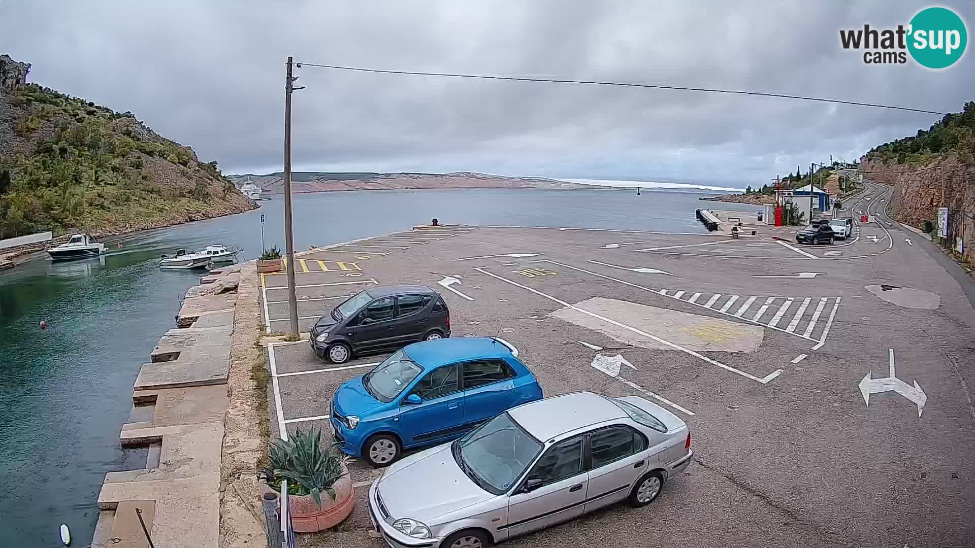 Webcam Prizna ferry port to Pag island