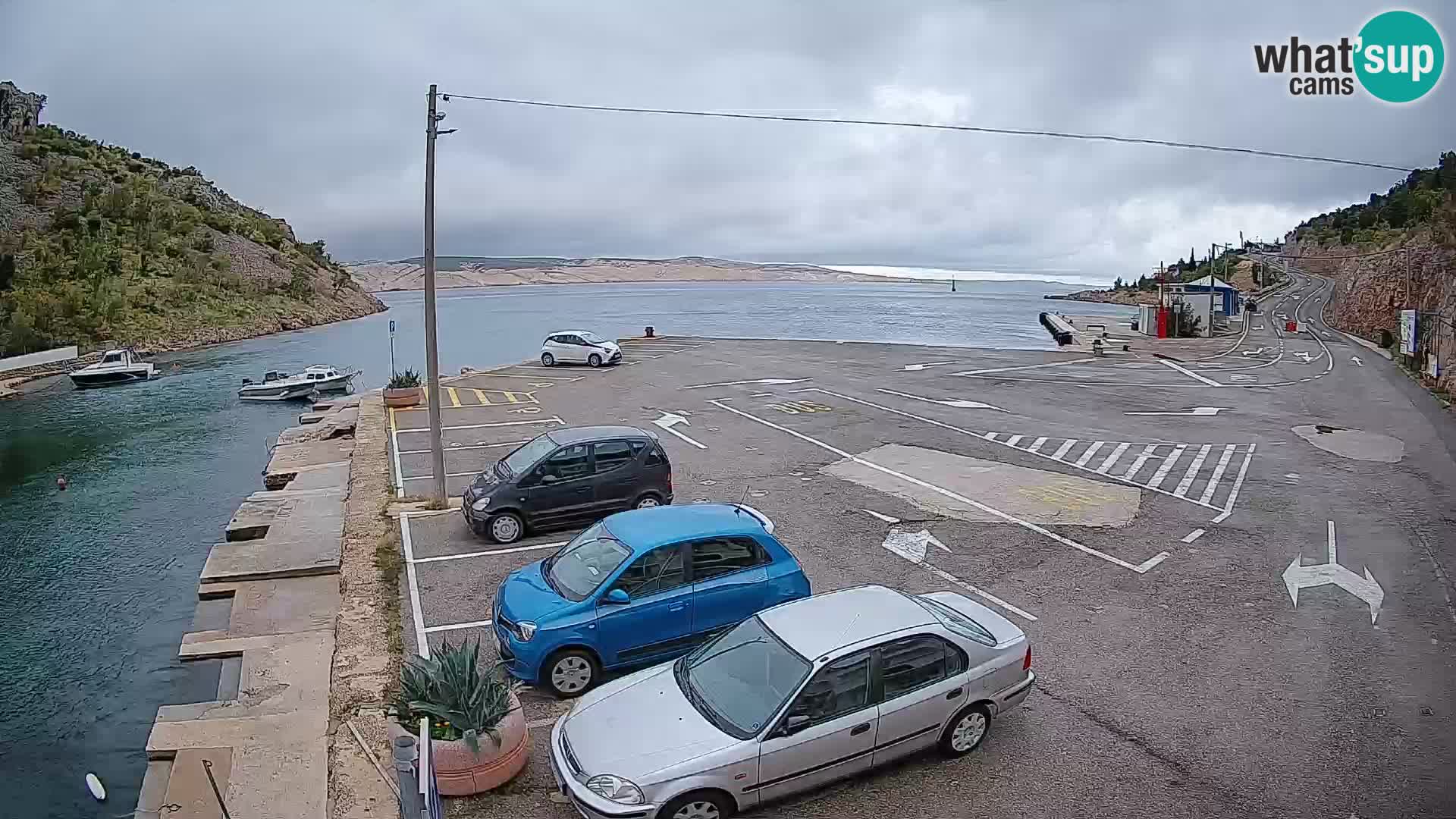 Webcam Prizna ferry port to Pag island