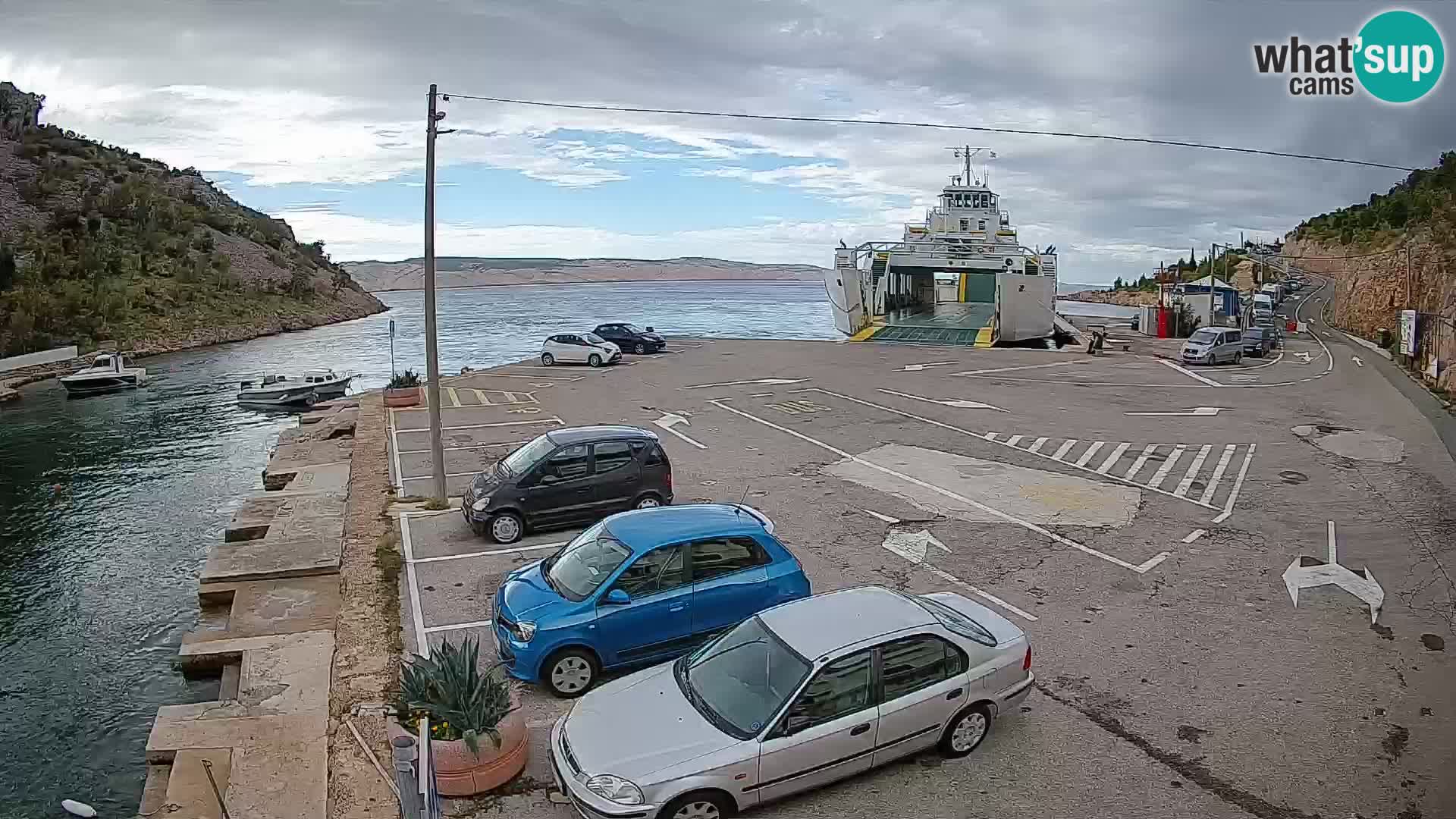 Webcam port de ferry de Prizna – vers l’île de Pag