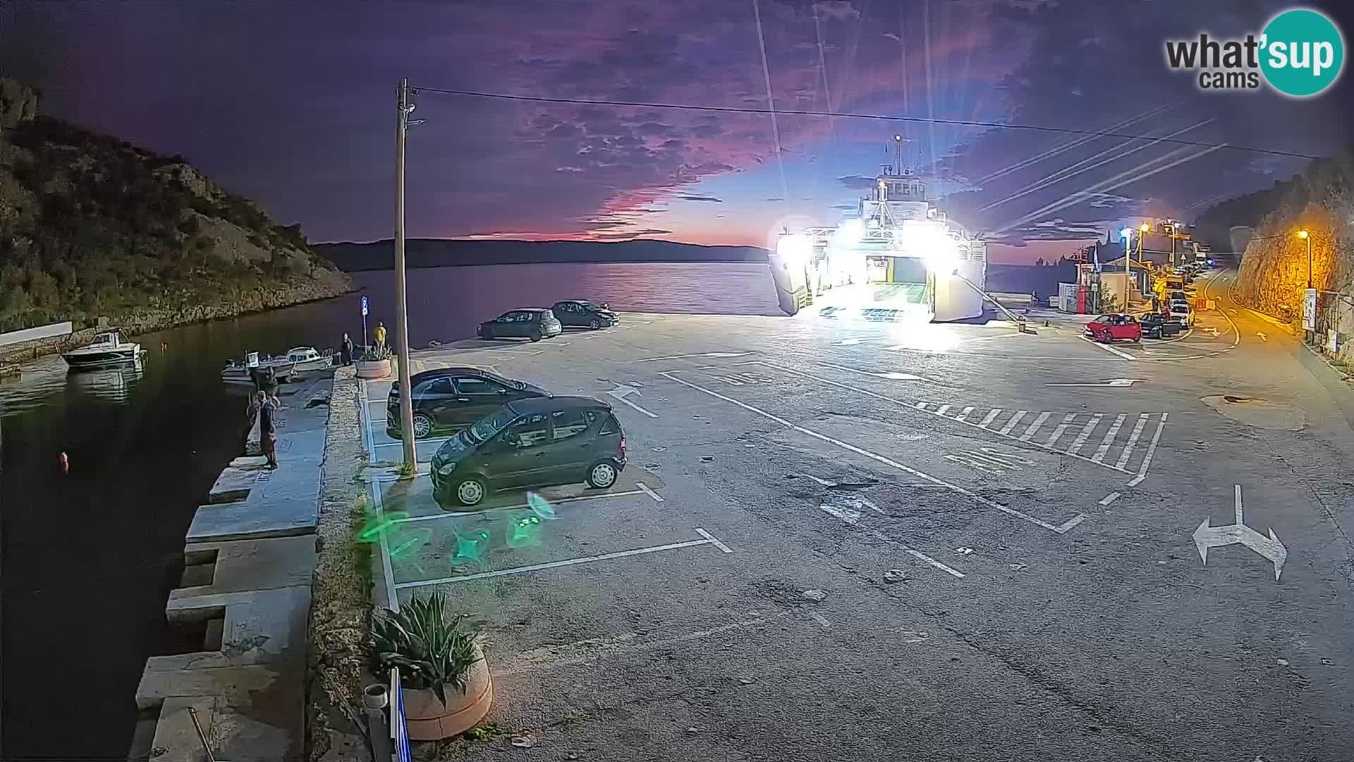 Webcam port de ferry de Prizna – vers l’île de Pag