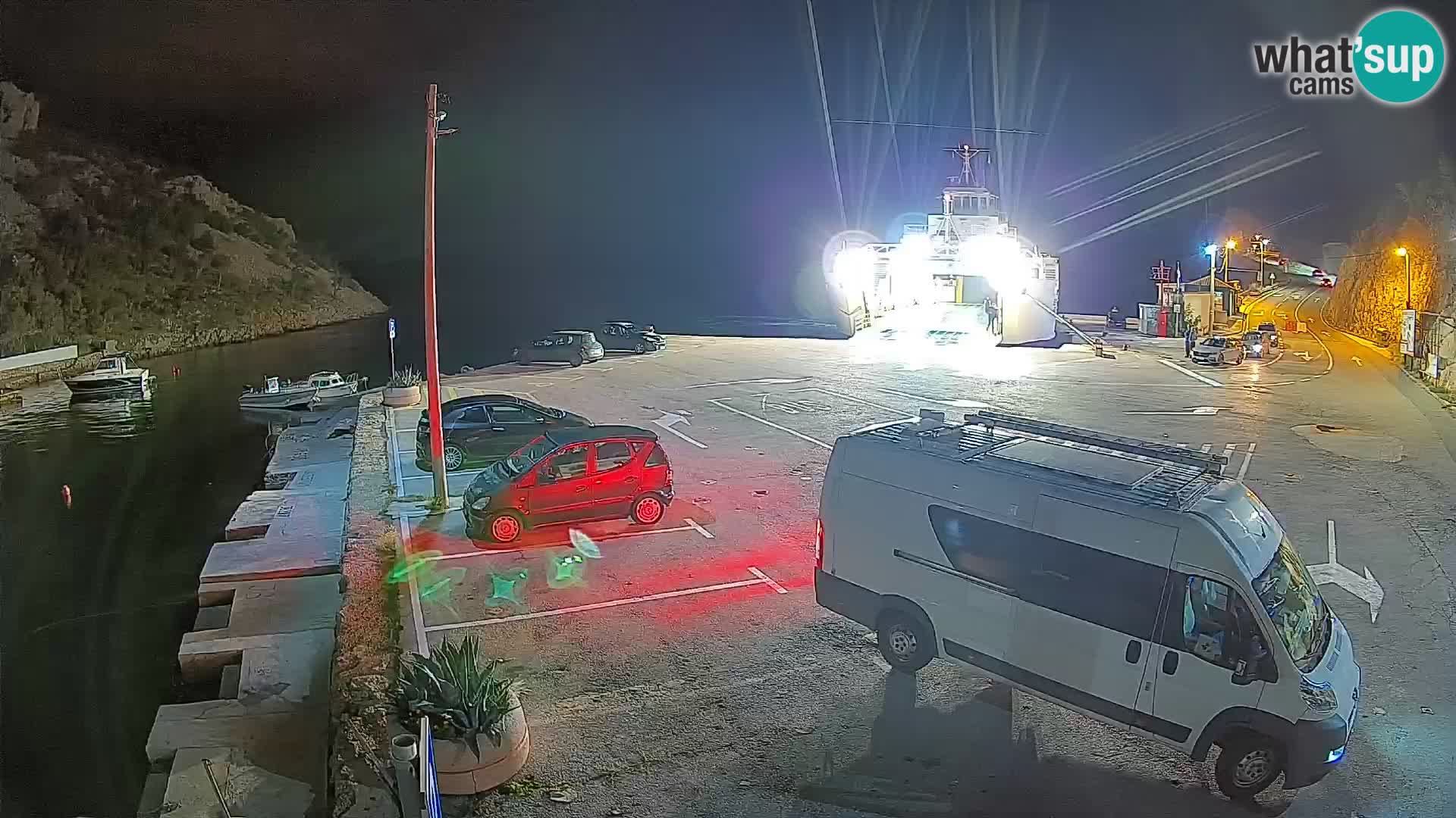 Webcam Prizna ferry port to Pag island