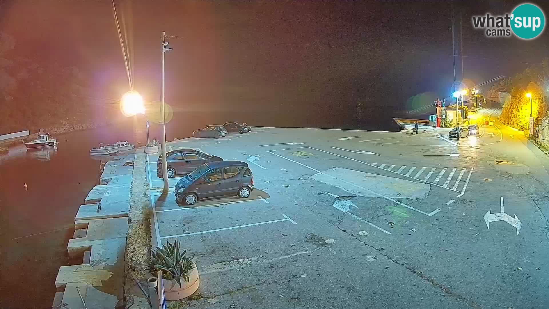 Webcam Prizna ferry port to Pag island
